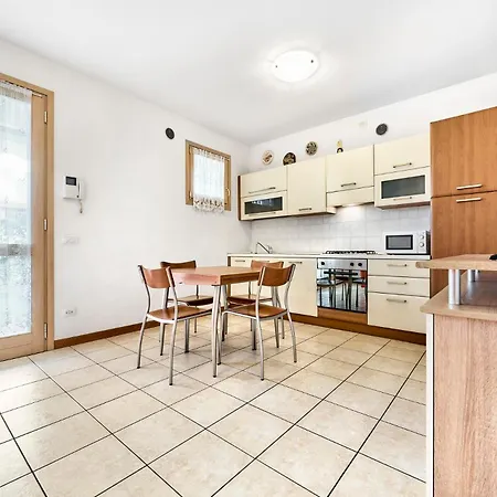 Apartment Flowers House - Host Solution