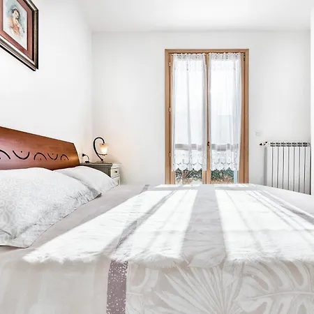 Apartmán Flowers House - Host Solution *