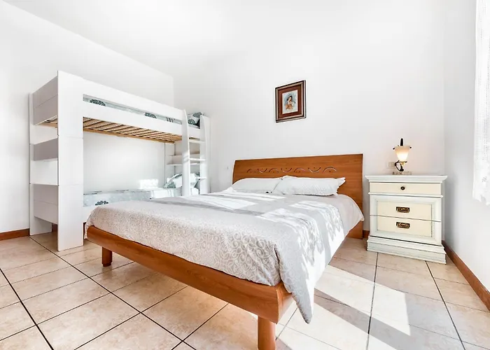 Flowers House - Host Solution Lägenhet Lido di Jesolo