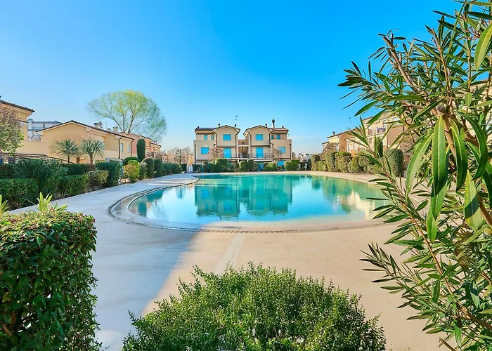 Flowers House - Host Solution * Lido di Jesolo